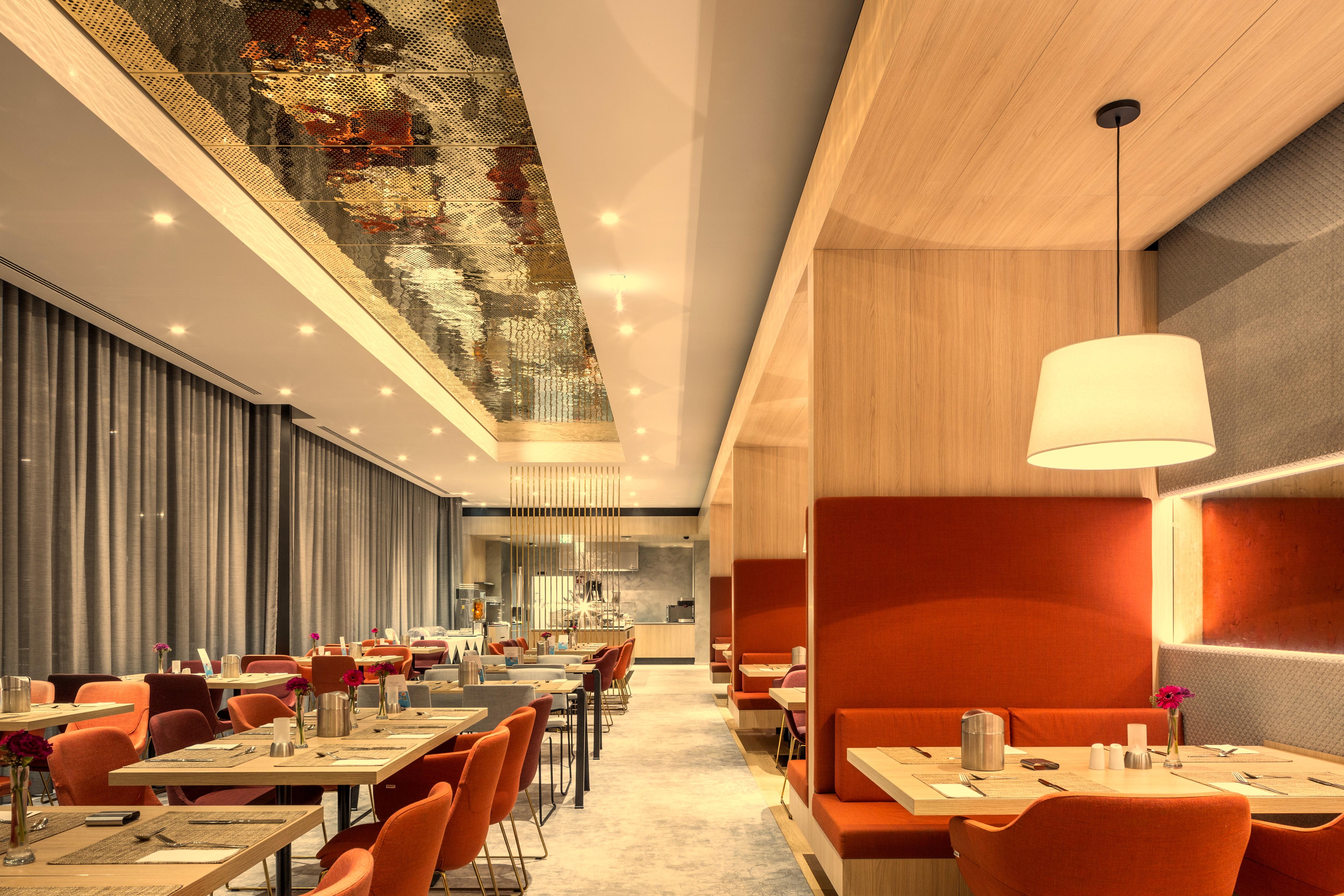 Hilton Garden Inn Wiener Neustadt Dış mekan fotoğraf