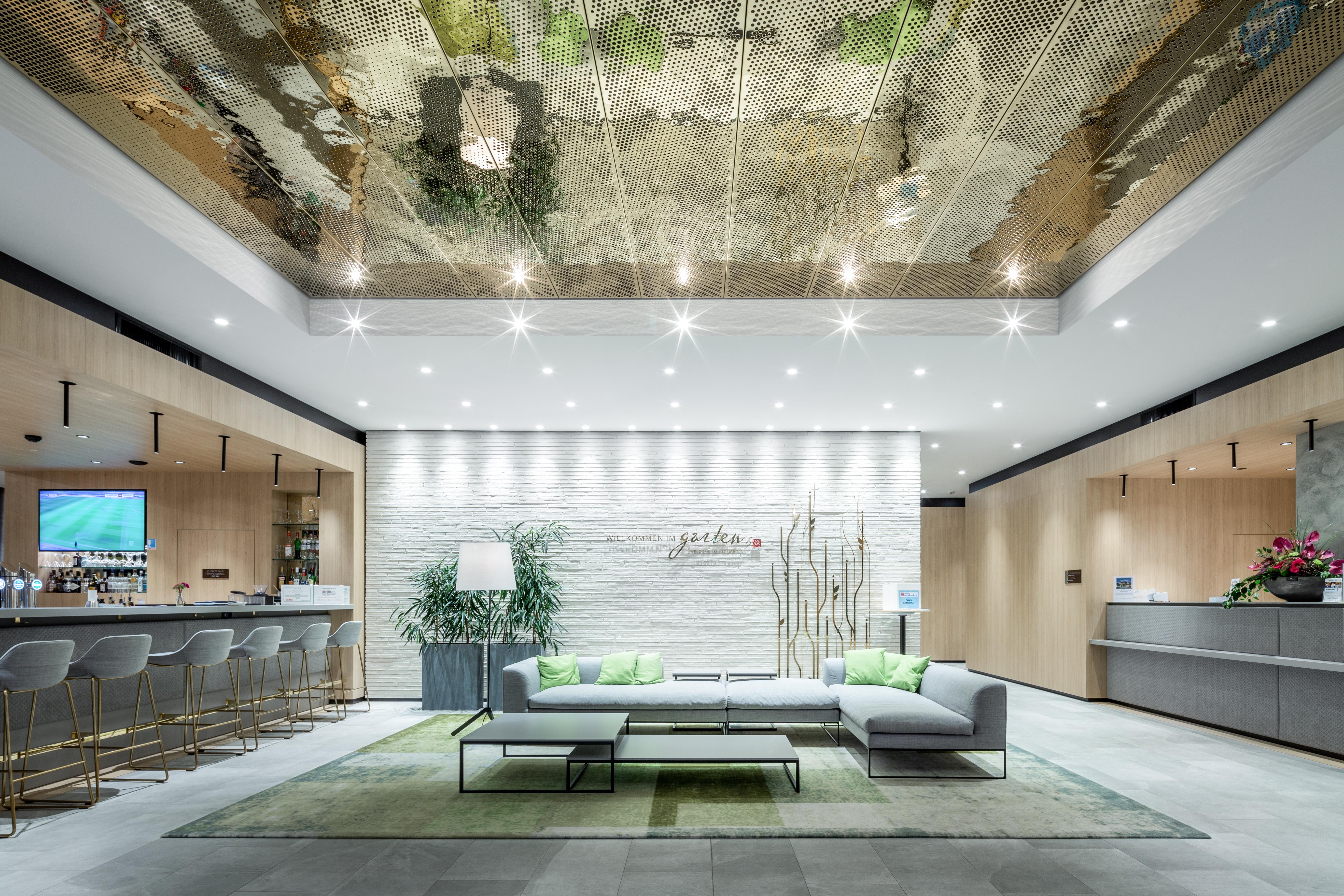 Hilton Garden Inn Wiener Neustadt Dış mekan fotoğraf